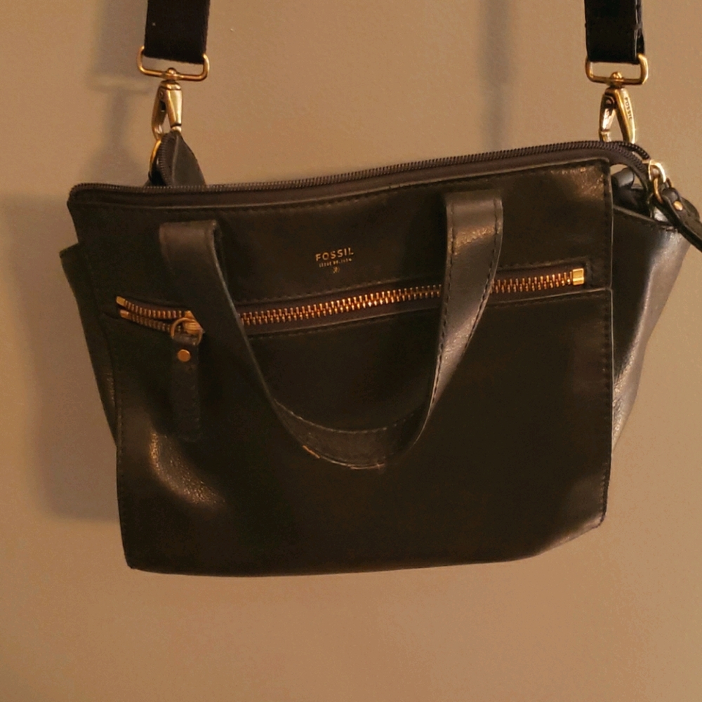 Fossil crossbody bag